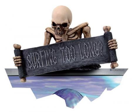 Skelettrelief "Surfing too long"